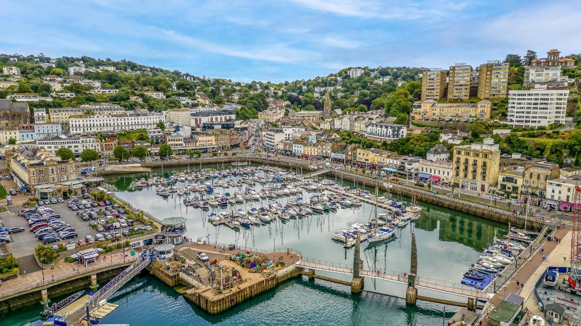 Sovereign House - Close To Harbour With Parking Torquay Exterior photo
